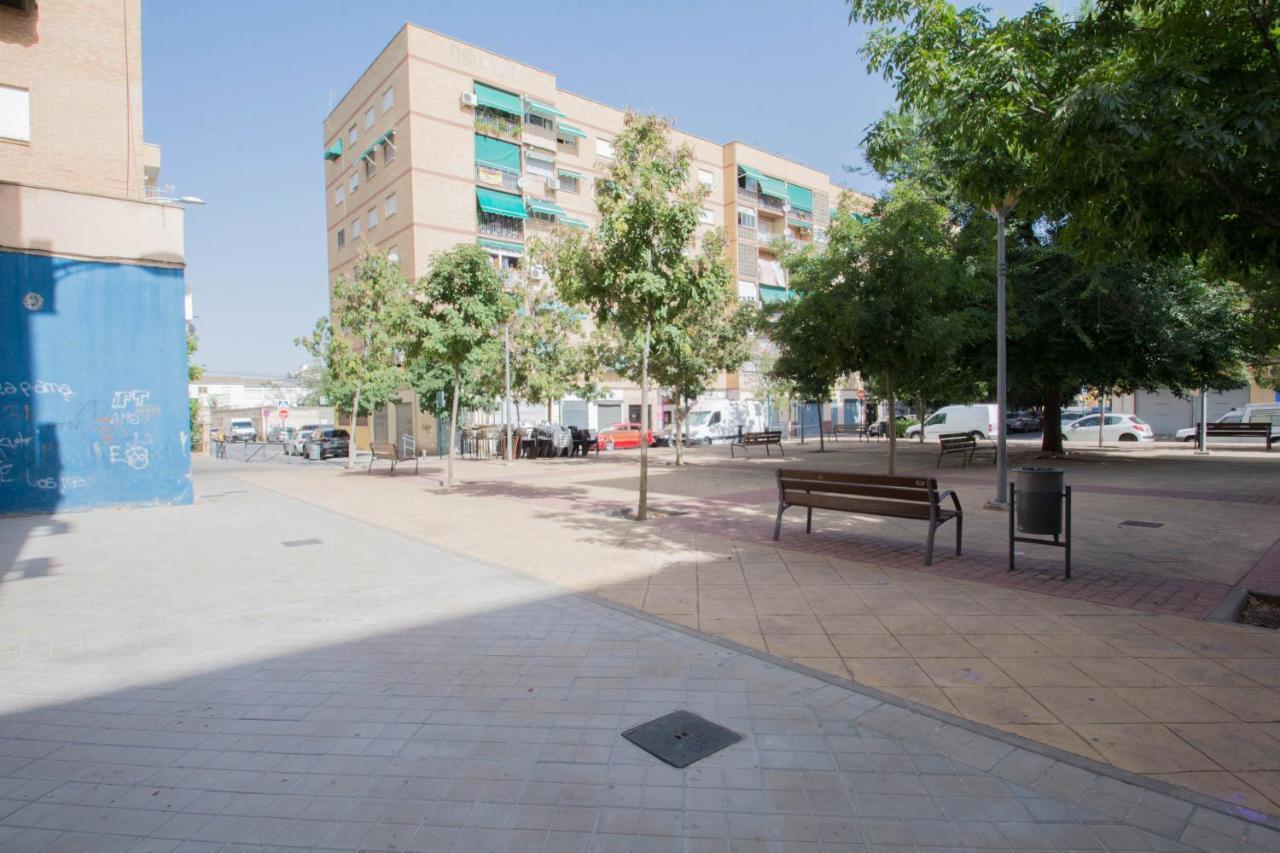 Piso Estadio De Los Carmenes Granada Buitenkant foto